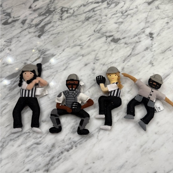 Wondershop Other - NWT Baseball Softball Players Felt Ornament Set of 4